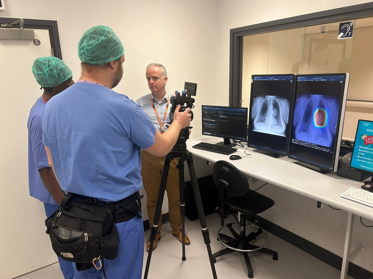 CHFTNHS's tweet photo. Sky News came this week to film the work we're doing to speed up diagnosis and treatment of cancer.

We showcased a snapshot of various innovations including our surgical robot, capsule sponge procedure, and the use of artificial intelligence.

Watch this space! 🌟 https://t.co/Do09IeAcnw