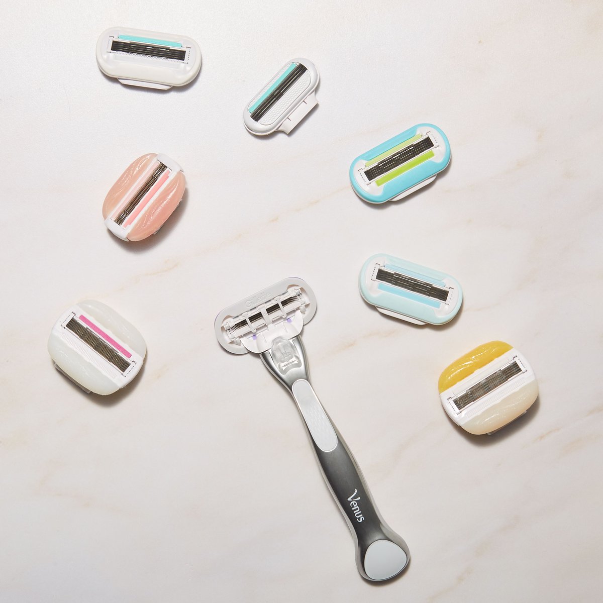 GilletteVenusSA's tweet photo. Experience unparalleled convenience with refillable Venus razors. Seamlessly switch for endless satisfaction and effortless grooming. 

#GilletteVenusSA #MySkinMyWay https://t.co/r85sKKYle4