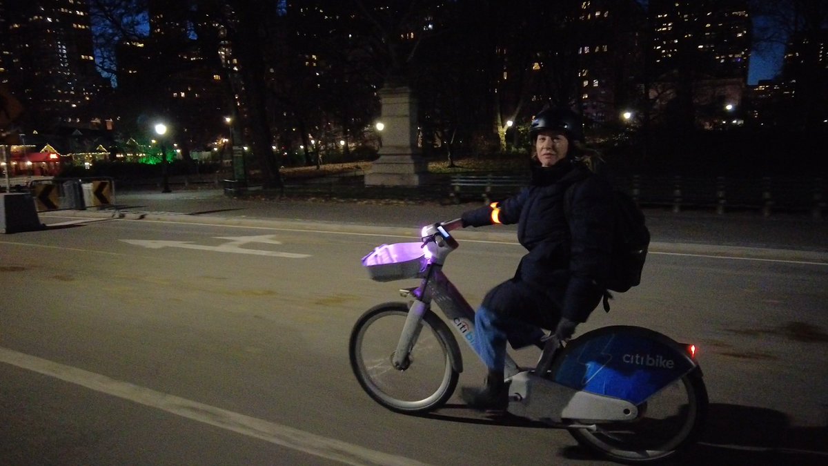 Had an incredibly busy day yesterday outside filming for 6 hours straight! Got to #bikenyc commute with actress @AmyHargreavesNY on her usual bike jaunt to @abingdontheatre to perform in 'Til Death'. Here are a few vid screenshots. Look for a video early next week! @OpenPlans