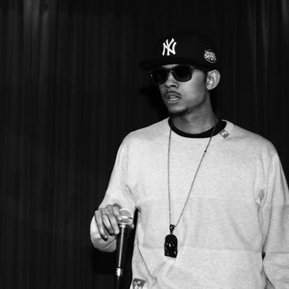 Blahsquiat145's tweet image. The #SonOfSAMO says it's #ThrowbackThursday 

CC: #TheBlogEra @TheBlogEra @OTHERtone