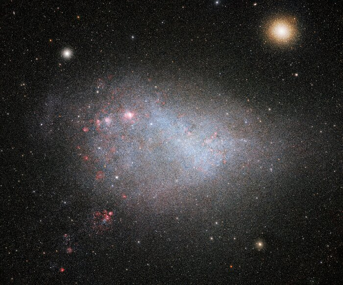 hbhammel's tweet image. Wait - what?!?    The Small Magellanic Cloud is actually "two, superimposed, star-forming systems with similar gas mass separated by ~5 kpc along the line of sight"!    Read the paper by Murray et al: arxiv.org/abs/2312.07750   Image: noirlab.edu/public/images/…    🔭