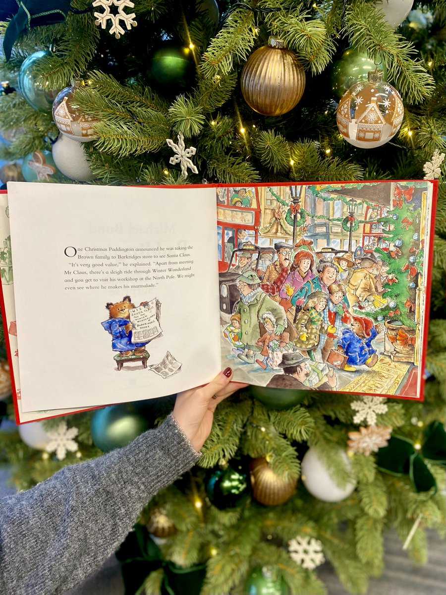 🎄🐻Join everyone's favourite bear as he discovers how Santa makes Christmas so special!🐻🎄 This gorgeous @Hatchards exclusive edition of Paddington and the Christmas Surprise is the perfect Christmas classic to curl up with this festive season!🎁 bit.ly/41nab64