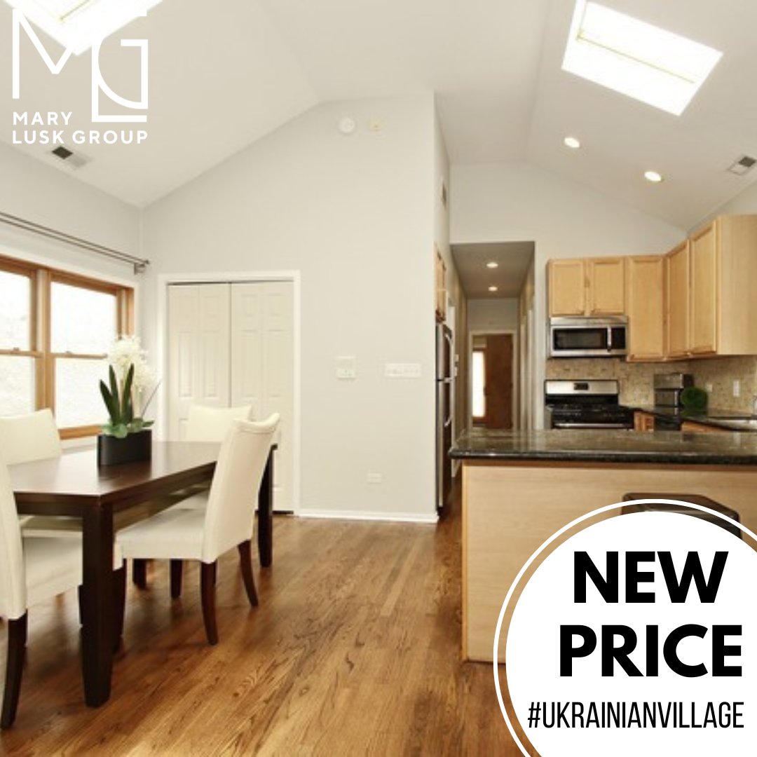 NEW PRICE!🌟

RENT THIS penthouse 2 bed/2 bath in Ukrainian Village!

312-298-9525 or hello@marylusk.com 📲

#compass #homesofchicagoland #chicagolandrealestateagent #realestatelife #marylsells #noclientleftbehind #ukrainianvillage #forrent #newprice