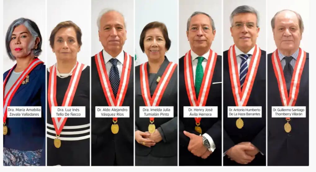 GabineteLiber's tweet image. Sí destituyen Junta Nacional de Justicia pasaría esto:

1.- Vizcarrra se iría preso.
2.- Villarán ya no podría salir del Perú.
3.- Graña iría al banquillo de acusados para dar cuenta de los US$. 16,000&apos;000,000.00 sobrevalorados.
4.- Gorriti, Vela y Pérez a PRISION

Compartamos