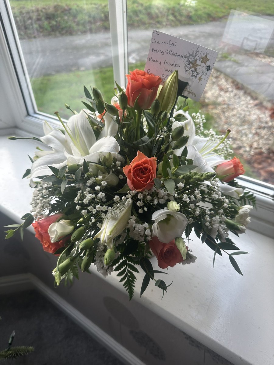 Received these beautiful flowers from a patient this morning- absolutely made #mySLTday 😊💙