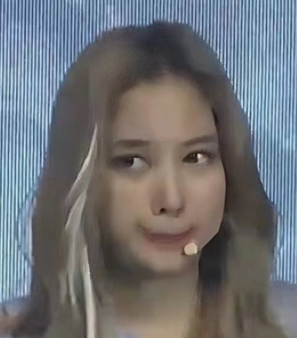 freen_brainrot's tweet image. #srchafreen 5555555555555😭

before                                                after