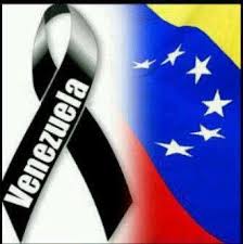 El régimen guarda silencio por la cantidad de fallecidos, fuente me confirma que pasan de 60 las víctimas y más de 30 heridos de gravedad. 

#LutoNacional 🩶
#VenezuelaEstaLuto 🩶 
#VenezuelaLloraSusHijos 😭