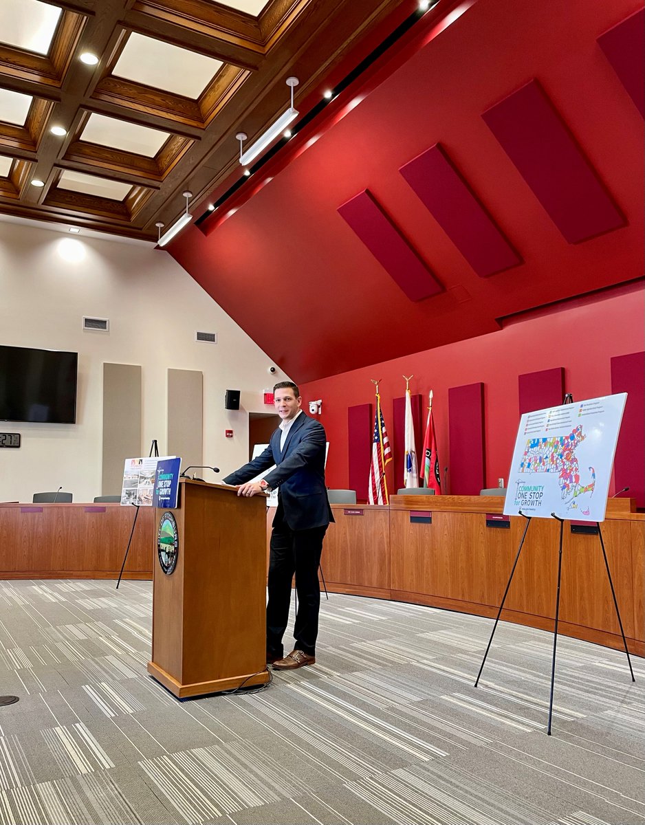 MassDev's tweet photo. Yesterday our Prez & CEO @danrivera01843 joined @MassEOED, Mayor DiNatale & state & local leaders in #Fitchburg to highlight nearly $1M in awards from the #CollaborativeWorkspace Program through this year’s Community One Stop for Growth ➡️ https://t.co/tmwNylKJMx https://t.co/COrVRX4MCV