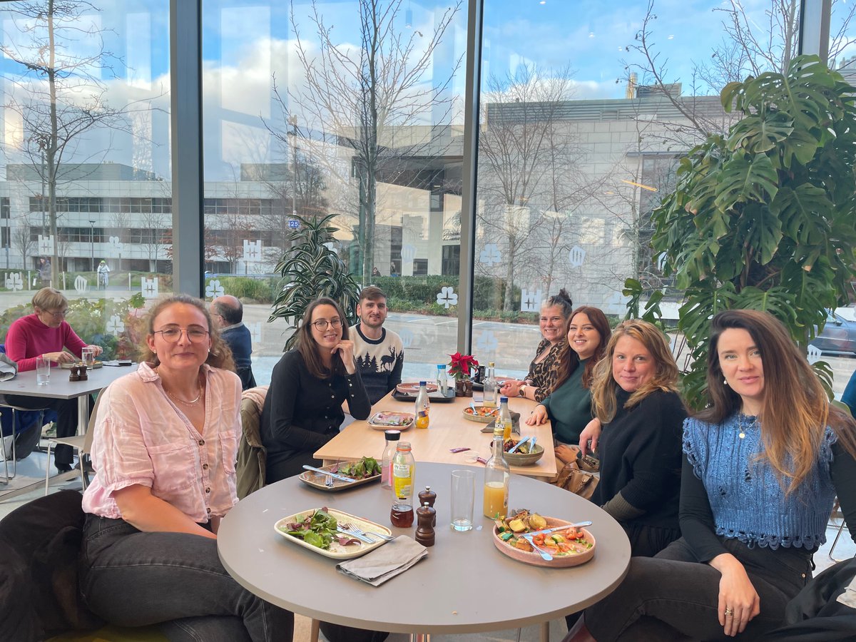 SeaneenSloan's tweet image. The @CLOSER_UK and @SchoolofEdUCD THRIVE (Trajectories, Health, Resilience, InclusiVity and Education) Research Group Christmas lunch! 

A fabulous group that @Jenny_Symonds and I are privileged to work with ❤️
