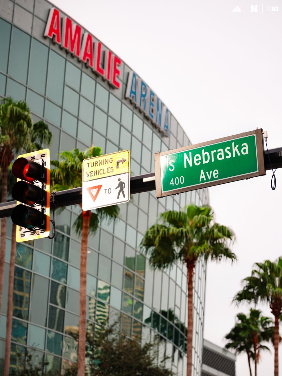 Right this way Husker Nation. @HuskerVB • #NCAAWVB