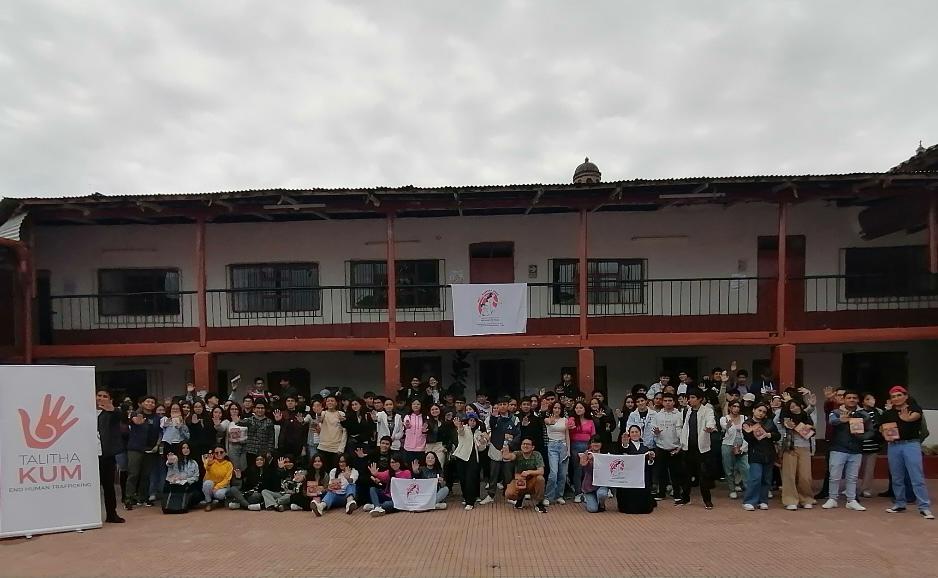 Thanks to the #TalithaKum's youth ambassadors in #Peru for the awareness-raising campaign 'Your freedom is priceless'. #EndHumanTrafficking