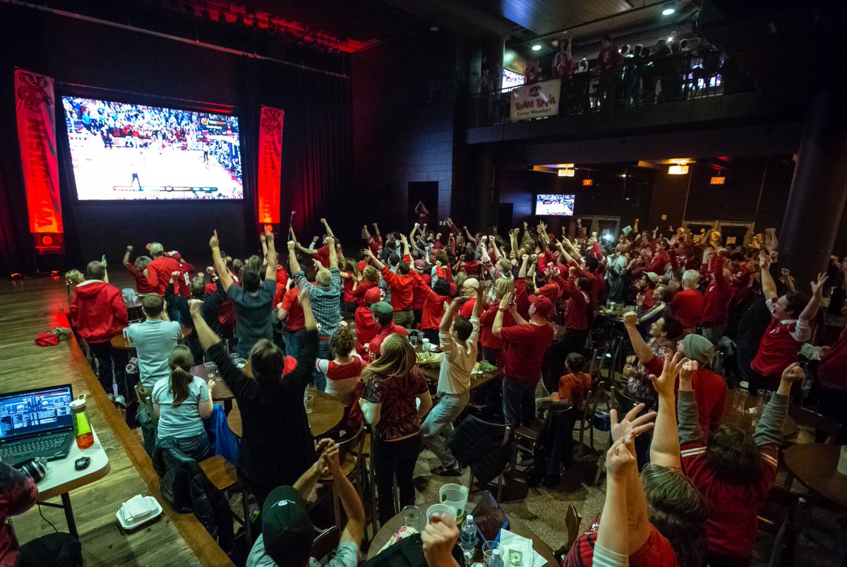 Forget about finals for a few hours and cheer on Wisconsin Volleyball vs. Texas in the Final Four! 🏐 📅 Today (12/14) ⏰ 8:30-11 pm 📍 Der Rathskeller in Memorial Union & The Sett in Union South Details: bit.ly/4ajYDEH