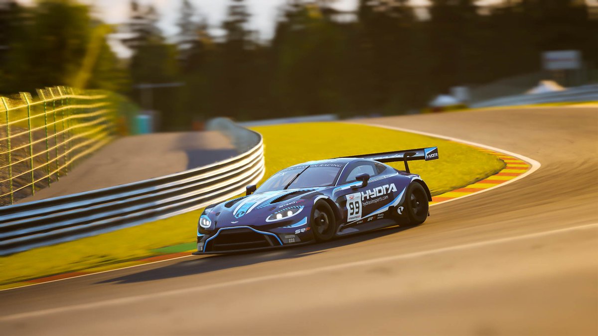 There´s no better way to start our new adventure.

On Saturday from 12 PM we´ll be racing the LFM´s 24h of Watkins Glen with the invaluable help of our friends <a href="/Albertito_Peter/">Alberto Garcia</a> and <a href="/Andr3s_Mesa/">Andrés Mesa</a>.

Wish us the best of luck, maybe we´ll need it. Probably. 🤞