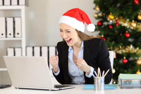 'Tis the Season for New Beginnings: Why Christmas is the Best Time of Year to Look for a New Job tinyurl.com/ykv27got