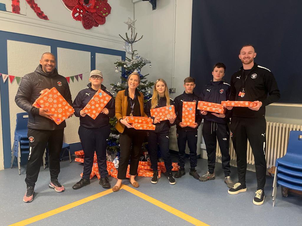Westminster Primary (@westminsterfcat) on Twitter photo Huge thanks to <a href="/BFCCT_/">Blackpool FC Community Trust</a> for their very kind donations to our Christmas present appeal. We would like to wish the team a Merry Christmas and best wishes for 2024. Huge thanks to <a href="/BFCCT_/">Blackpool FC Community Trust</a> for their very kind donations to our Christmas present appeal. We would like to wish the team a Merry Christmas and best wishes for 2024.