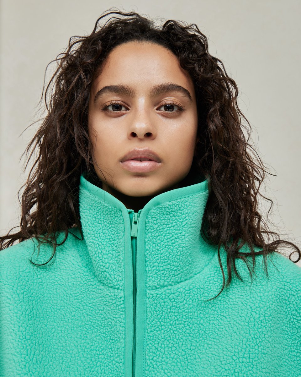 fullress's tweet photo. FEAR OF GOD ESSENTIALS 2024 SPRING (フィア オブ ゴッド エッセンシャルズ 2024年 春/スプリング)

・FEAR OF GOD 12/14発売
・SSENSE などの取り扱い 12/15 発売

https://t.co/fN5gvMSHdQ https://t.co/94ioogQeru