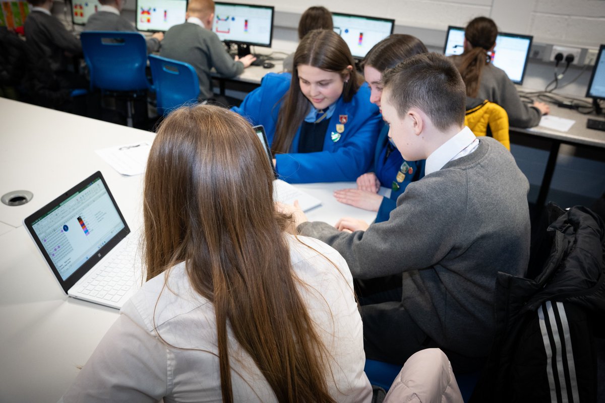 SaintMarysDerry's tweet image. We were delighted to welcome Mr Lagan and Primary 6 pupils from Holy Family Primary School to our @DigSchoolhouse 💻
Well done to the P6 pupils who took part in our Paint by Pixels Challenge using Microsoft Excel! 👾 #Computational #Thinking #Unplugged