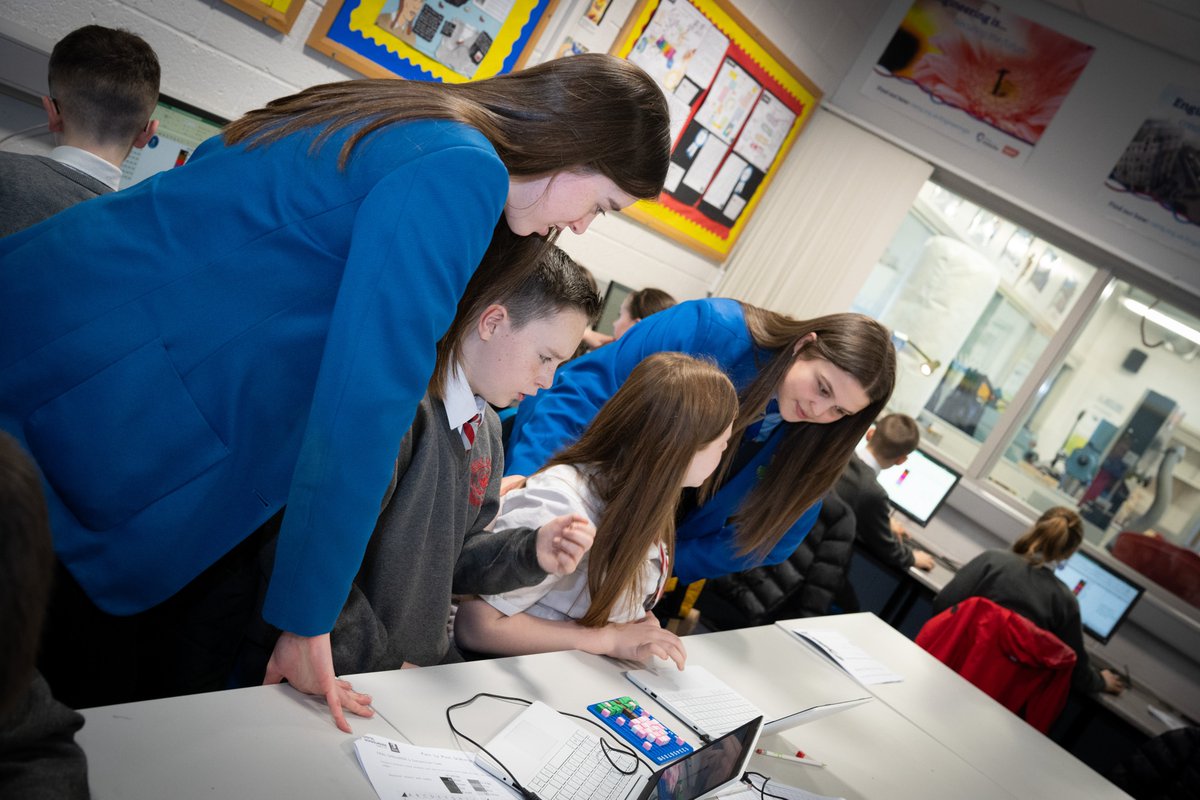 SaintMarysDerry's tweet image. We were delighted to welcome Mr Lagan and Primary 6 pupils from Holy Family Primary School to our @DigSchoolhouse 💻
Well done to the P6 pupils who took part in our Paint by Pixels Challenge using Microsoft Excel! 👾 #Computational #Thinking #Unplugged