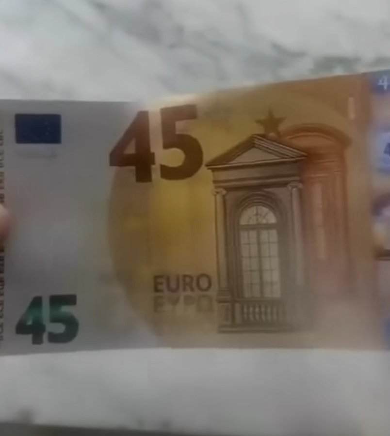 J'ai dit ça dit quoi les filles?