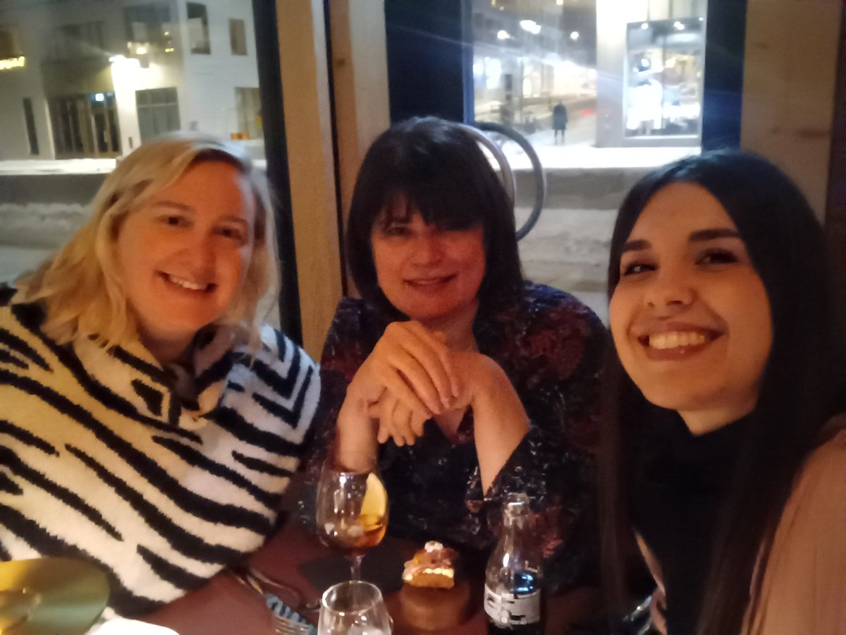 Lily Keane (@lilykeane) on Twitter photo Well done to <a href="/MSInes_/">Inés Martínez Sánchez</a> for successfully completing her half time seminar <a href="/HeijtzRochellys/">Rochellys Heijtz</a> #proudmentor Well done to <a href="/MSInes_/">Inés Martínez Sánchez</a> for successfully completing her half time seminar <a href="/HeijtzRochellys/">Rochellys Heijtz</a> #proudmentor
