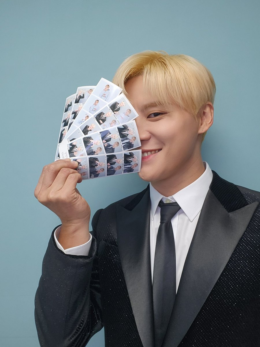 #HAPPY_XIADAY 🎂

🌴준수대표님의 생일기념! 
홍보팀의 하드를(몰래) 털어..ㄹ📱🙌🏻

#준수를_향한_우리의_모든_사랑

만능 엔터테이너 #김준수 의 
생일을 진심으로 축하합니다!🥳
#UndisclosedPhoto