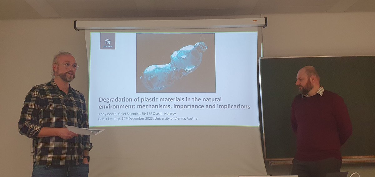 Great talk today from @norway_badger Andy on #plastics pollution and biodegradation in the @EDGE_Vienna Seminar.