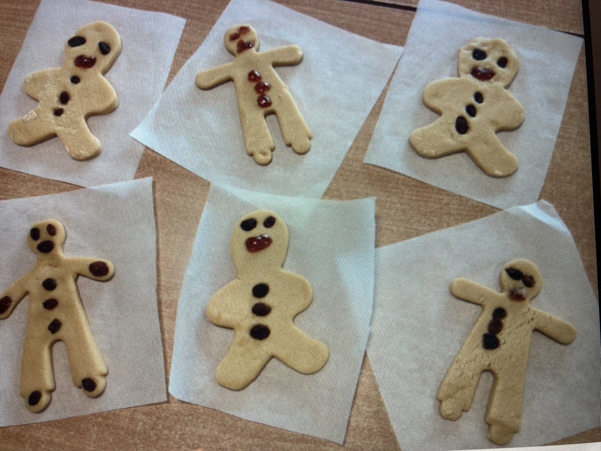 latimerprimary's tweet image. #ClassHC have been busy making Gingerbread People this afternoon. Wow! What a great afternoon we have had. #enthusiasm #RunrunasfastaswecanCantcatchmeImthegingerbreadman