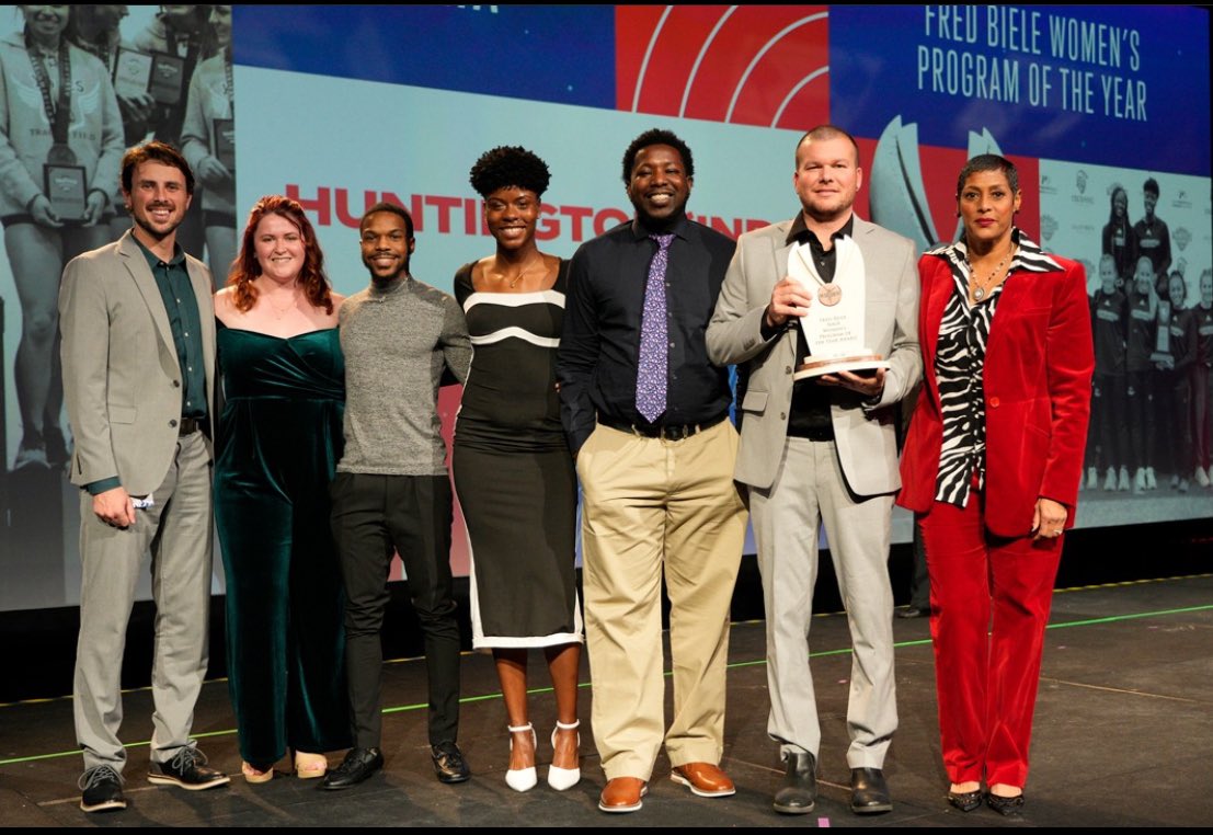 Austin Roark tweet media