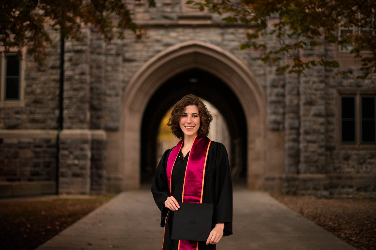 SENIOR SPOTLIGHT: Abbey Stone will receive a B.S. in HNFE with a focus on the Dietetics option this fall. We're excited to share that she's set to further her academic journey by pursuing her Master’s of Science in Nutrition & Dietetics through the @VT_MSND program. #HokieGrad🎓