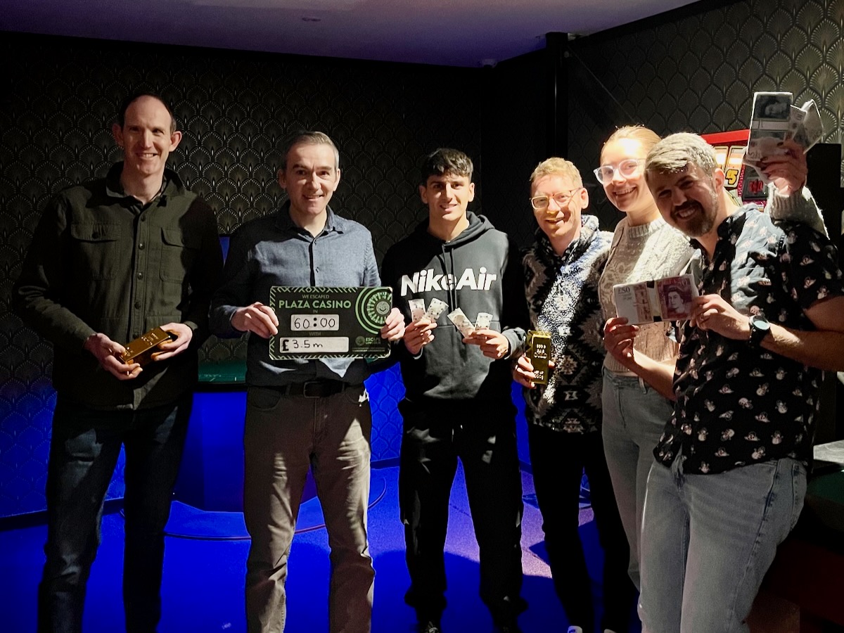 BioFeedback Research (@lincsbiomech) on Twitter photo We escaped from our Christmas casino heist with £3.5 million, which should buy us a few replacement retroreflective markers⚪️💷 Great work by <a href="/BethCanty/">Bethany Canty</a> <a href="/A_J_Gorman/">Dr Anthony Gorman</a> <a href="/Dan__Bishop/">Dr Dan Bishop</a> <a href="/StillBrett/">Brett Still</a> <a href="/SandyWillmott/">Sandy Willmott</a> and Alex Rodrigues. We escaped from our Christmas casino heist with £3.5 million, which should buy us a few replacement retroreflective markers⚪️💷 Great work by <a href="/BethCanty/">Bethany Canty</a> <a href="/A_J_Gorman/">Dr Anthony Gorman</a> <a href="/Dan__Bishop/">Dr Dan Bishop</a> <a href="/StillBrett/">Brett Still</a> <a href="/SandyWillmott/">Sandy Willmott</a> and Alex Rodrigues.