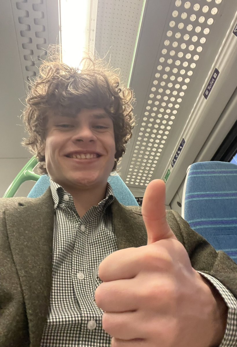 Very excited to be heading down for tonight’s Medal and Awards ceremony hosted by <a href="/AeroSociety/">Royal Aeronautical Society</a> !