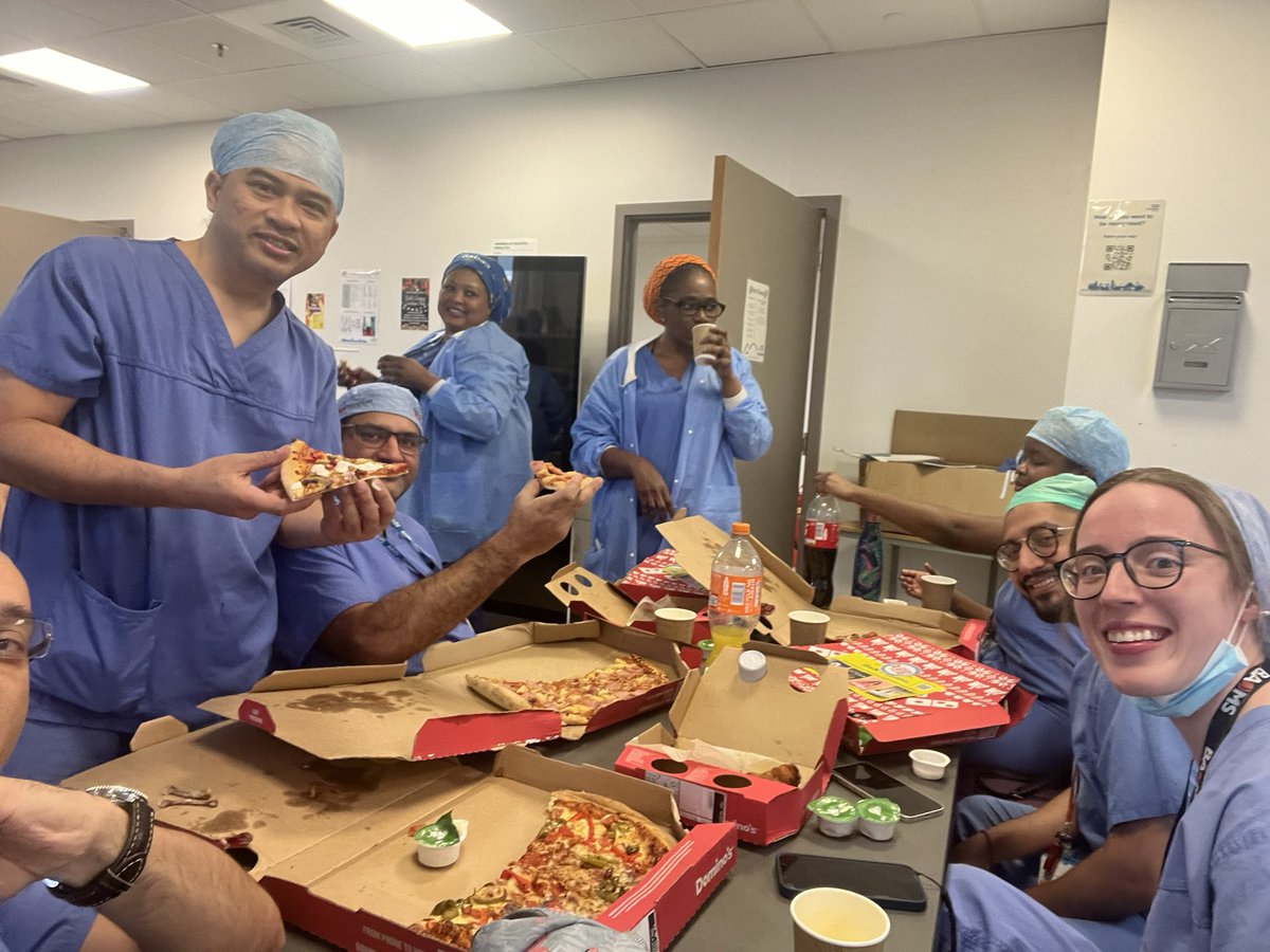 OMFSRB's tweet image. Team bonding. Pizza all the way. @BartsHealthOMFS @DentalRlh
