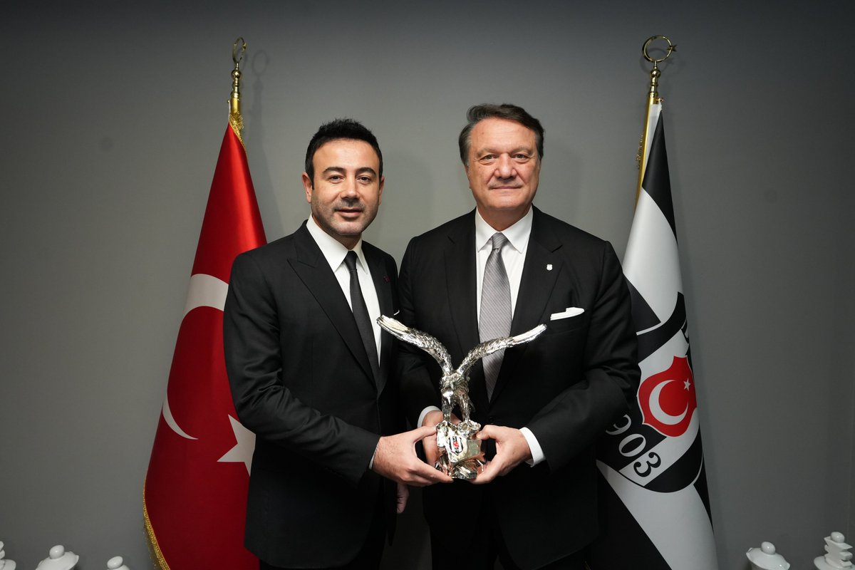 BesiktasJK tweet picture