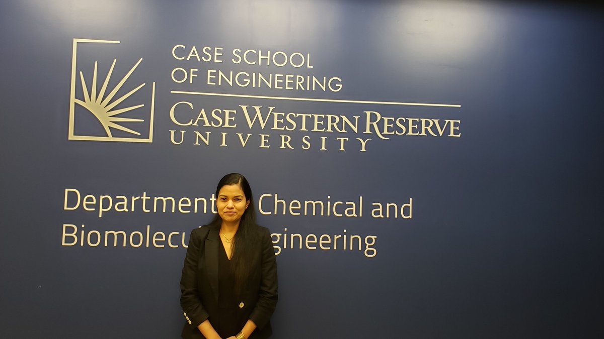 Big congrats to #CWRU PhD candidate Geeta Verma for passing her second proposition yesterday and giving an impressive update on her #NSFunded project to engineer affinity peptides for rare earth element recovery! 🥳🍾💪