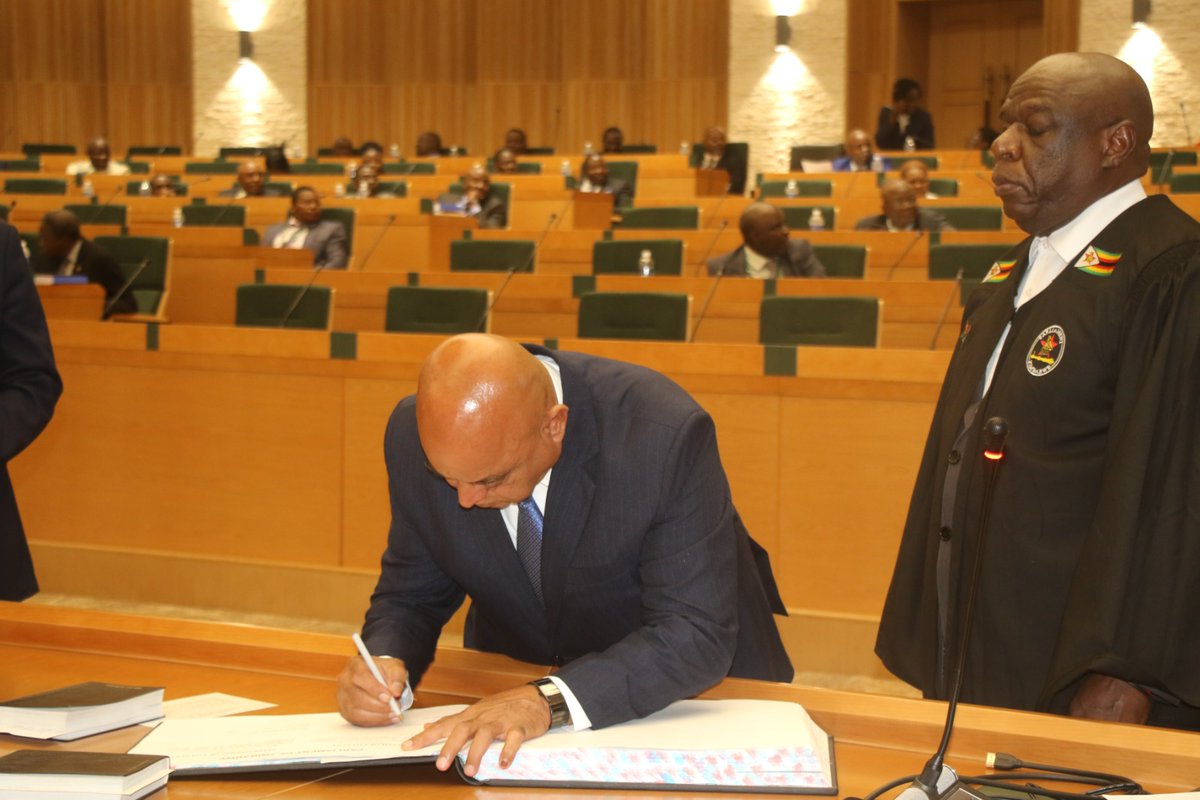 #10thParliament Call of duty : Hon. Rajeshkumari Modi (Zanu-Pf) Bulawayo South, has been sworn in as a member of Parliament in the National Assembly