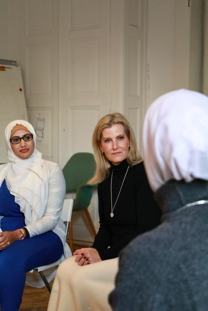 ✨ Attending the #GlobalRefugeeForum, The Duchess of Edinburgh joined a roundtable on empowering refugee voices, hearing the experiences of female refugees.

Very proud of the work HRH is doing with the UN's WPS Agenda ❤️

📸UK Mission Geneva on X (original post quoted below).