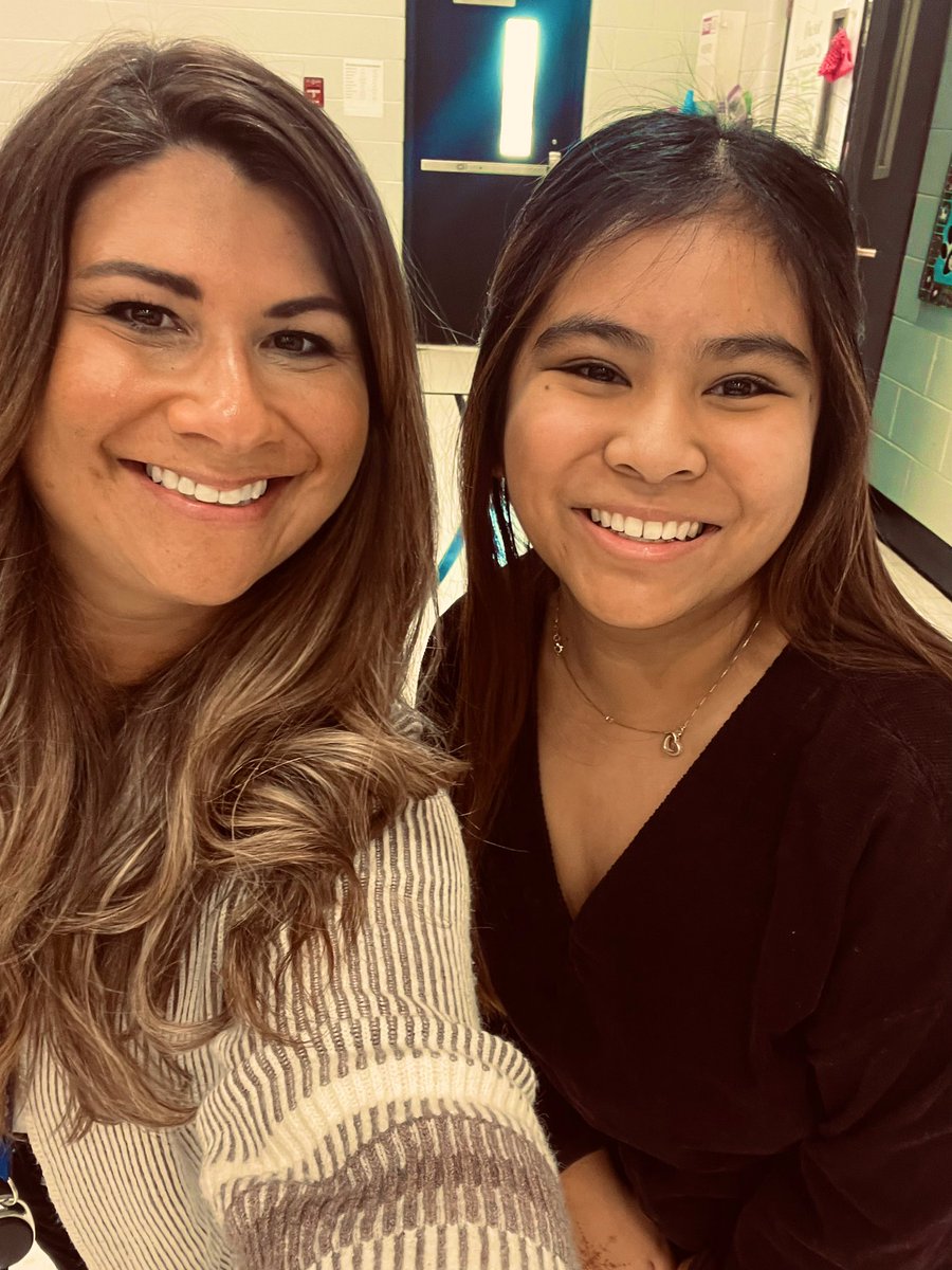 My former 3rd grade student from <a href="/apolloD63/">Apollo School</a> is now a senior and is going to college to major in Elementary Education. This makes my heart happy 💕 <a href="/EastMaine63/">EastMaine63</a> <a href="/MarkTwainD63/">Mark Twain School</a>