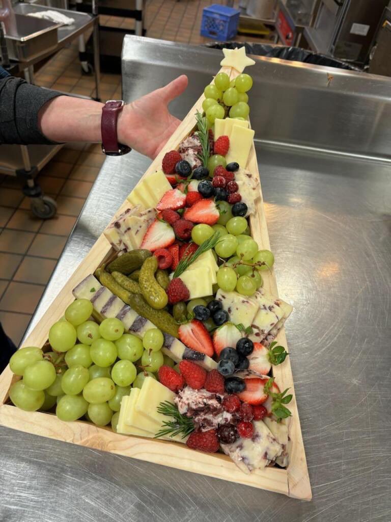 celena_watson's tweet image. Thank you Magical Moments for the beautiful Christmas charcuterie board for our BHT cafeteria staff! @MACSchools #theBHT