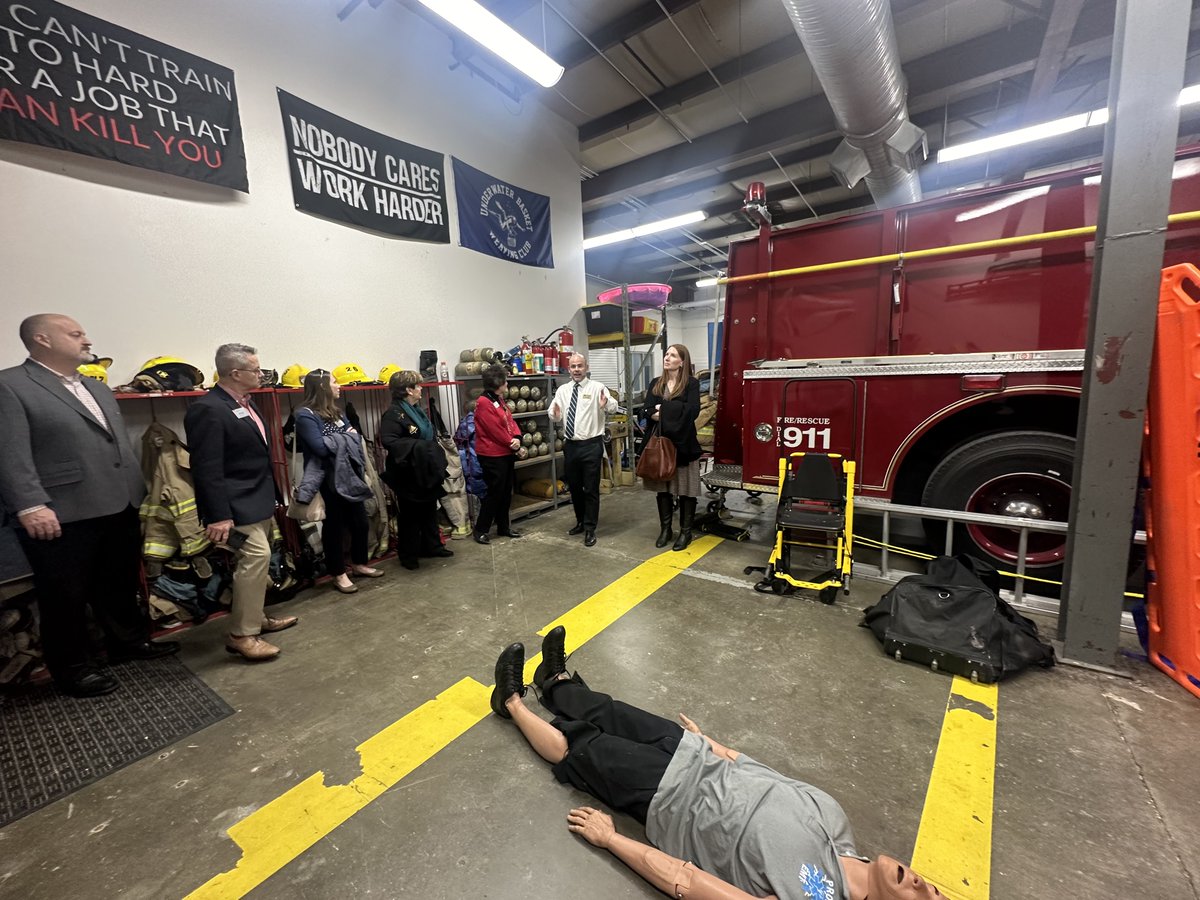 Indiana University Southeast campus leaders had a fantastic tour of the Prosser Career Education Center yesterday! Thank you Dr. Kyle Lanoue for hosting us and for showing us your amazing facilities. We look forward to working together even more in the future!