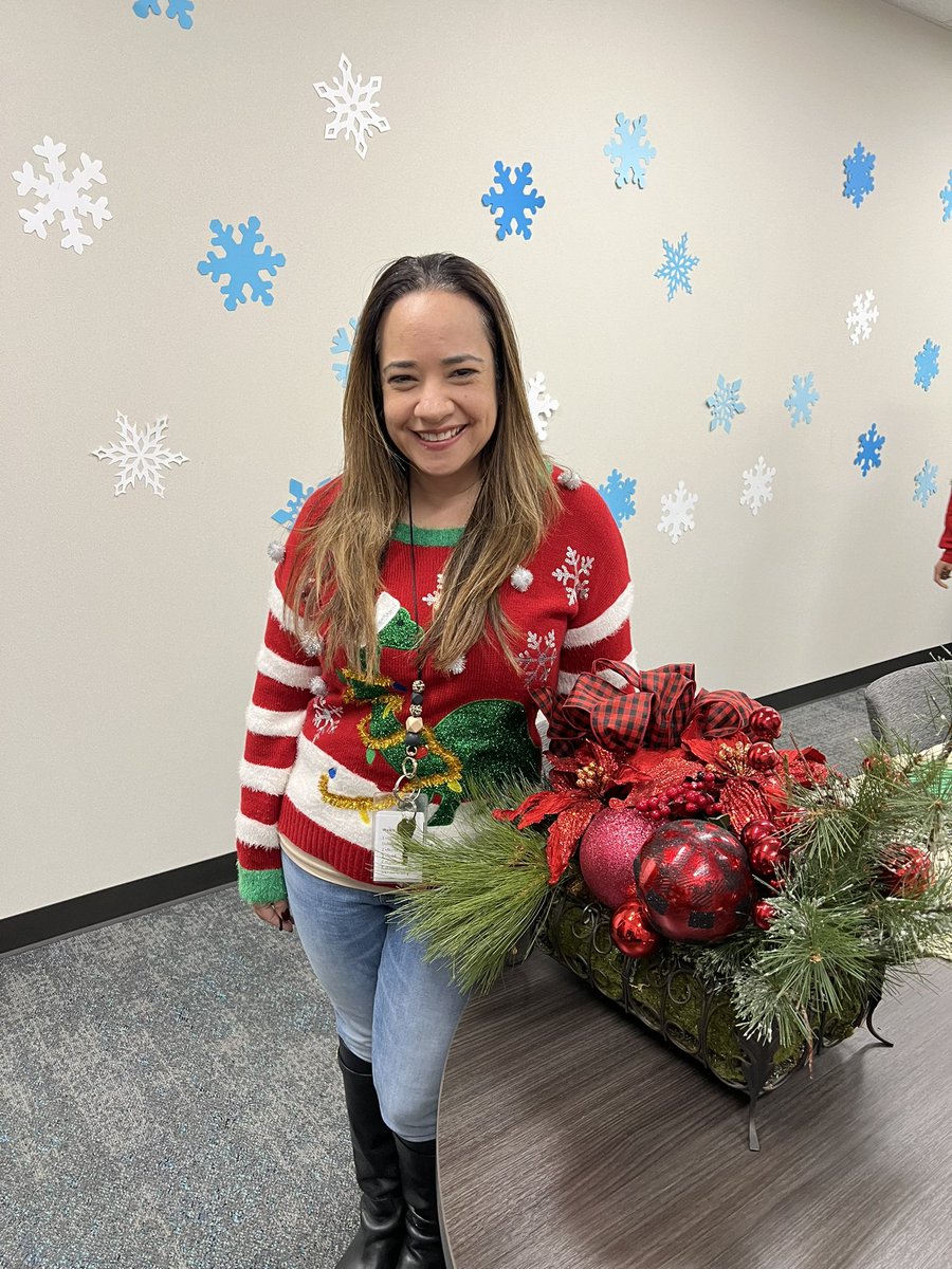 Vote for Ms Irausquin!! #oleuglysweater23 <a href="/OLE_Leopards/">Leonard Elementary</a>