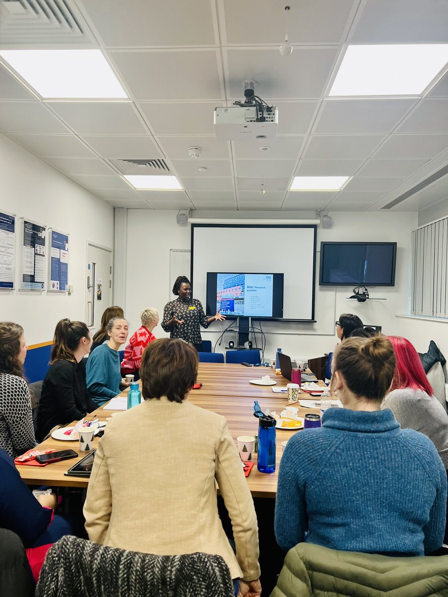 1/2 RNOH/Barts Health &amp; Brunel Uni Research Internship Scheme - interim presentations: today we witnessed first hand how research active hospitals have superior outcomes and processes after hearing the wide range of #Nursing and #AHP project proposals
