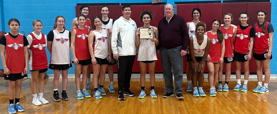 Congratulations to KK Emmot on receiving the "Rising Star of the Week" award by the Dan Key Agency for scoring 24 points in the victory over Piper High School. Well deserved.