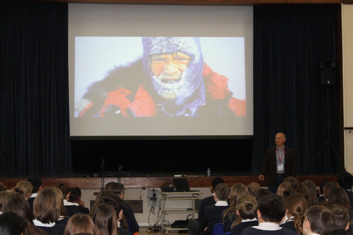 Year 7 today had a fascinating Antarctica talk with explorer @AntarcticSteve, covering geography, expedition history and practicalities & environmental issues. Fact of the day: there is only one sunrise and sunset per year in the North & South Pole! 🐧🥶 #Geography #enrichment