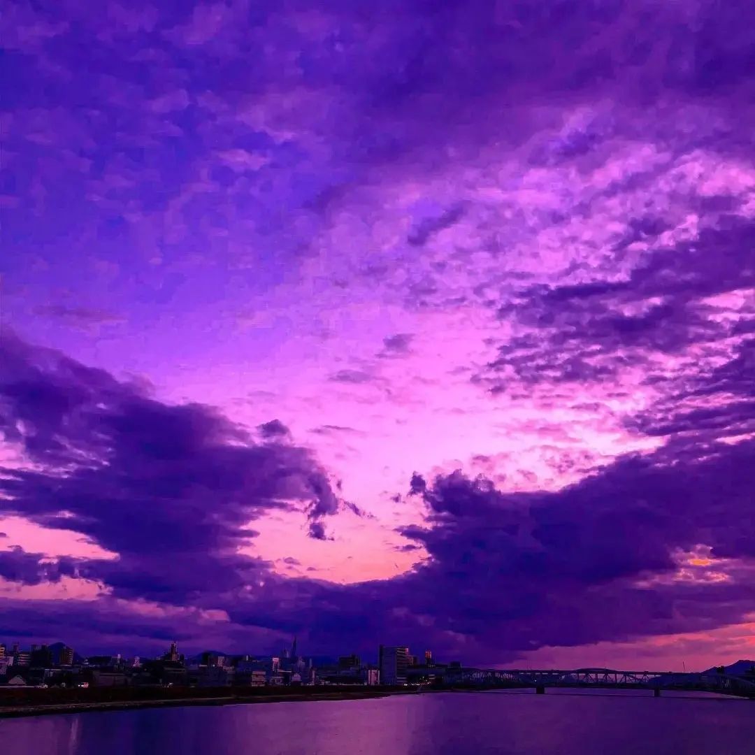 When ‍the time ‍is ⬝right and ​the ᱸbreeze is ﾠnot ﾞdry, go ᠍out ᱸfor a walk ᠎and ‍see different ᠍scenery.