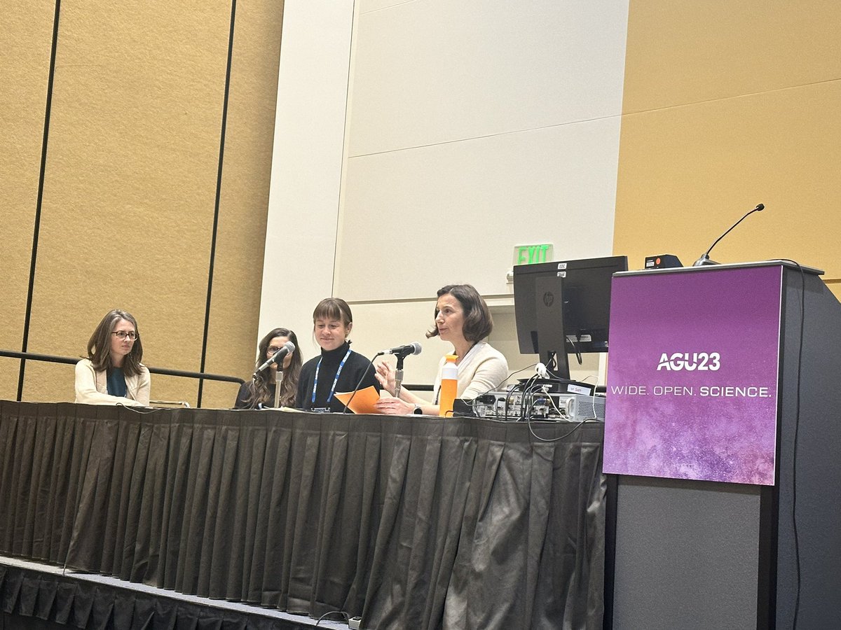 Hans-Peter Marshall (@snowradar) on Twitter photo SnowEx session happening now in MC 2004 <a href="/theAGU/">AGU (American Geophysical Union)</a> , chaired by <a href="/megmasonSnoSci/">Megan Mason</a> (Megan Mason) <a href="/WaterSnowIce2/">Sveta Stuefer</a> (Sveta Stuefer) <a href="/space_potato/">space potato</a> (Carrie Vuyovich) and Kelly Gleason. Come join us! SnowEx session happening now in MC 2004 <a href="/theAGU/">AGU (American Geophysical Union)</a> , chaired by <a href="/megmasonSnoSci/">Megan Mason</a> (Megan Mason) <a href="/WaterSnowIce2/">Sveta Stuefer</a> (Sveta Stuefer) <a href="/space_potato/">space potato</a> (Carrie Vuyovich) and Kelly Gleason. Come join us!