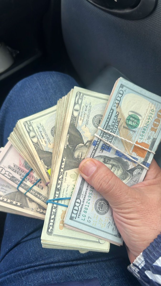 Siempre agradecido, con lo poco o mucho que me ha dado la vida. 🙏
Compartirlo con ustedes, mi hermosa comunidad de fifa. 
🚨SORTEO DE 5 PASES ESTELARES🚨
 Retweet y coloca una captura con tú jugador favorito de tú plantilla, explica por que, y automáticamente participas.