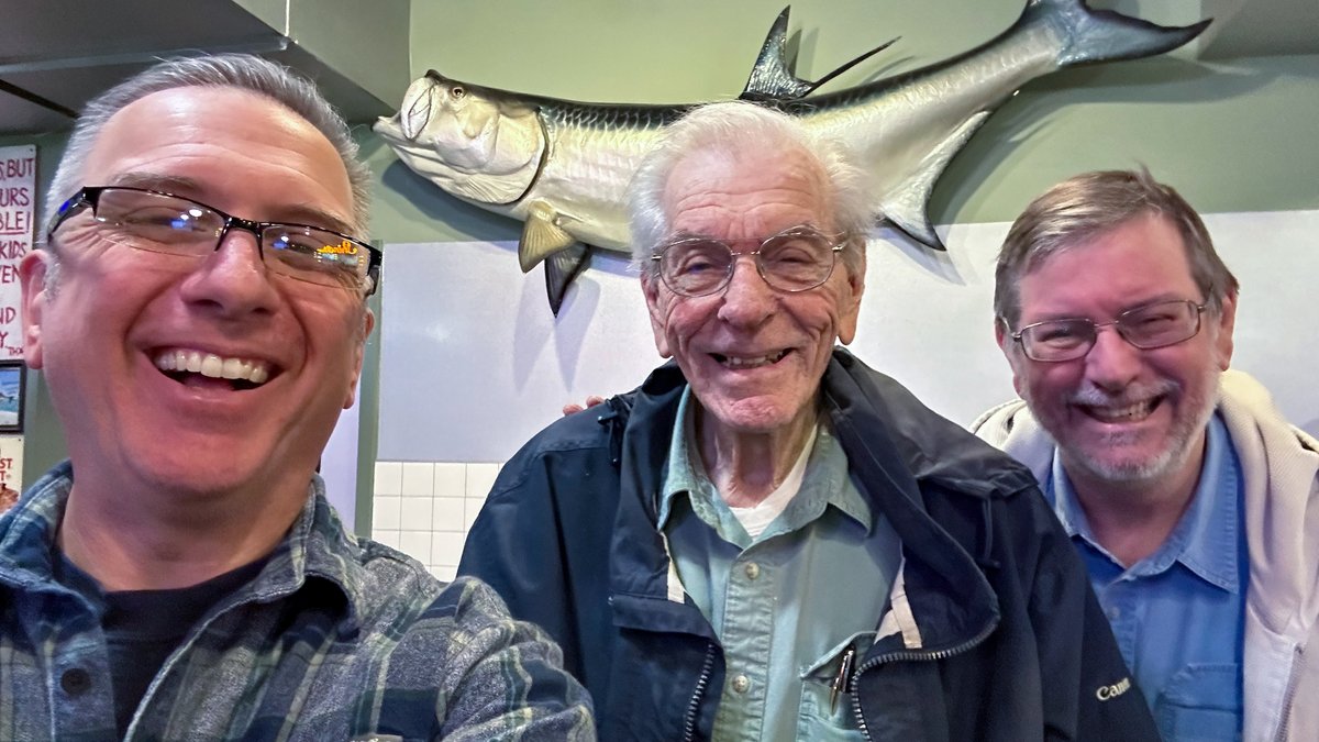 Somewhere at the #FlyingFish in Dallas, Texas with Don and Todd from @donsusedphoto. This shooting a video and going out to eat is becoming a habit. Sure hope mom does not find out.