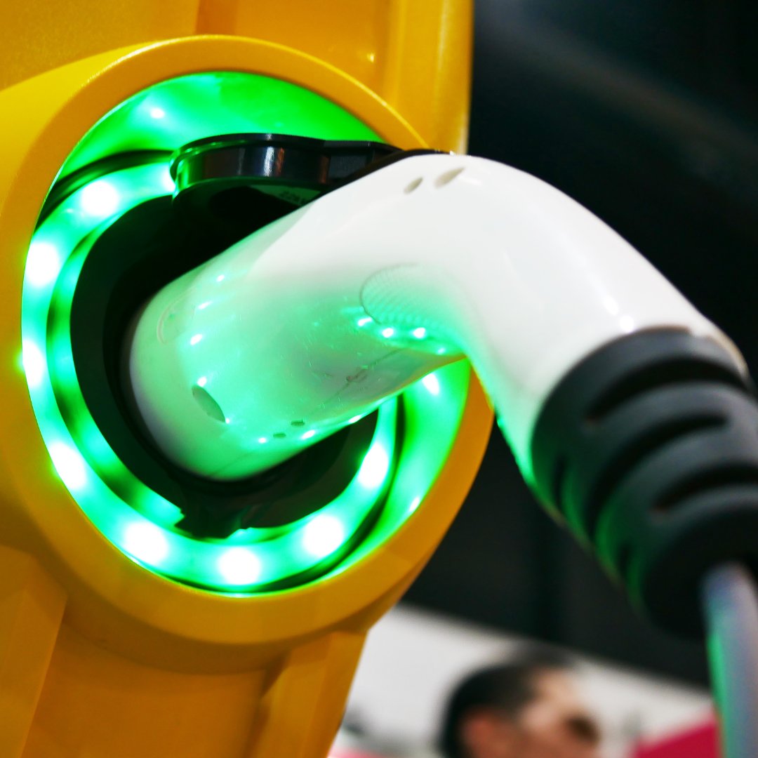 jireh_electric's tweet image. Go green with our expertise - EV charger installations! 🌿💡 Contact us: 210-771-0028 or electricians-san-antonio.com/ev-charger-ins…  #SustainableSolutions #hondo #pearsall #beeville #tilden #floresville #poteet #pleasanton #lavernia #stockdale #kenedy