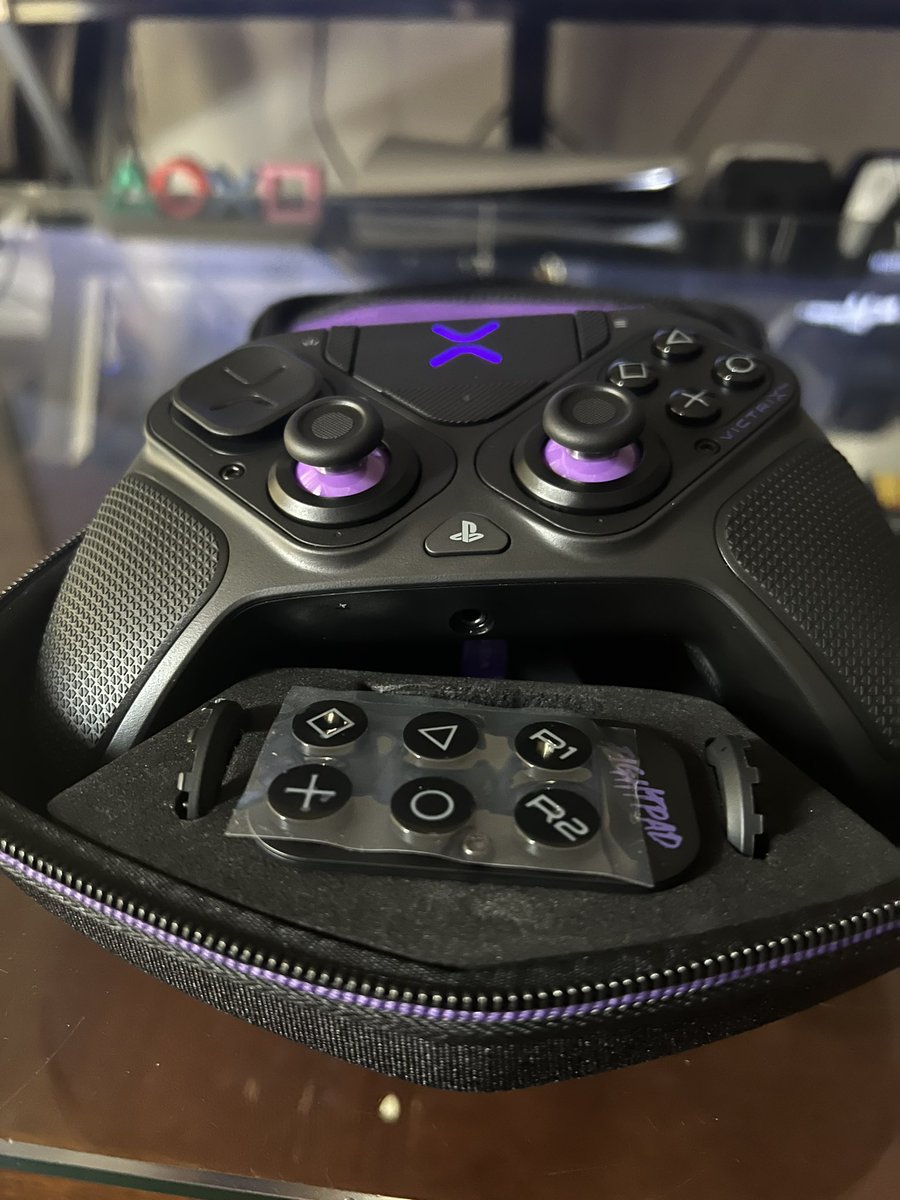 PowerFormed's tweet image. Look what I got here… #ProController this thing is amazing! #Ps5Share #Ps5