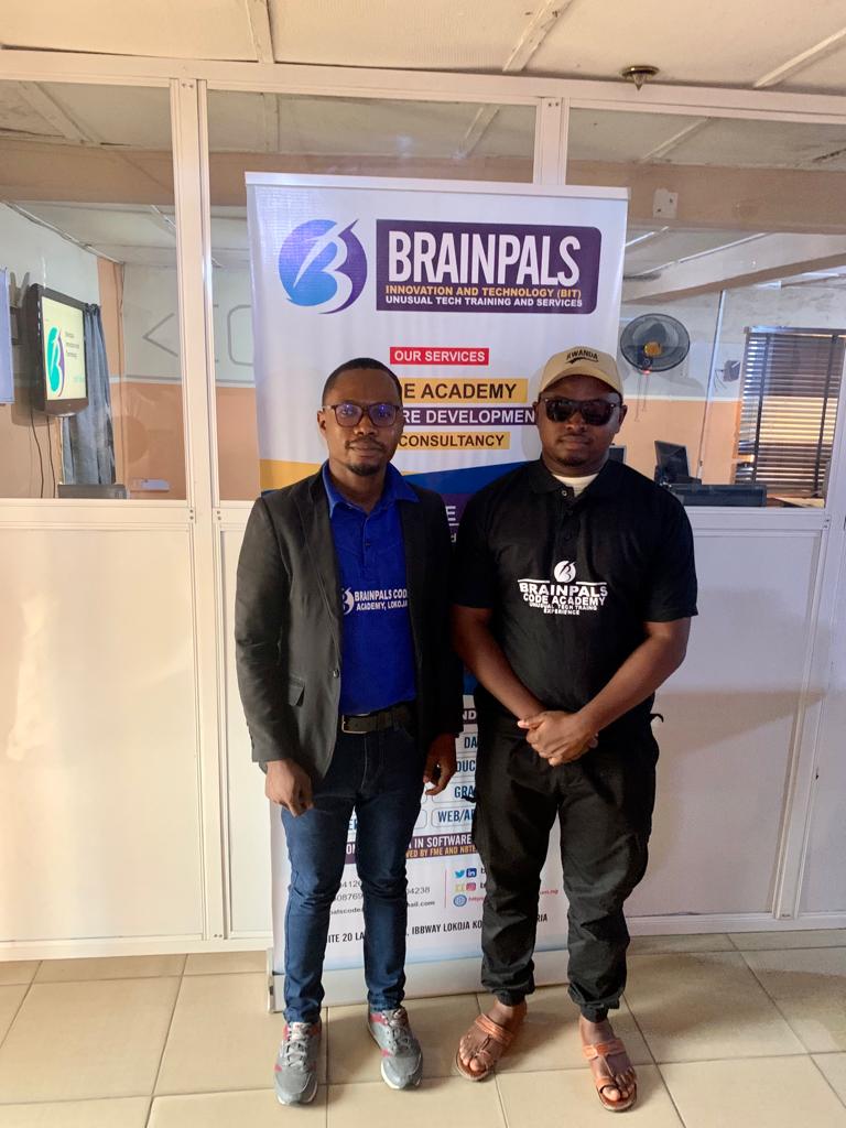famous_emeka's tweet image. I was together with Stephen Paul a member of the Unleash Rewanda Pitchfest2023. His team won the most innovative solution. It&apos;s was an awesome experience.
#brainpalscode
#stafffweek